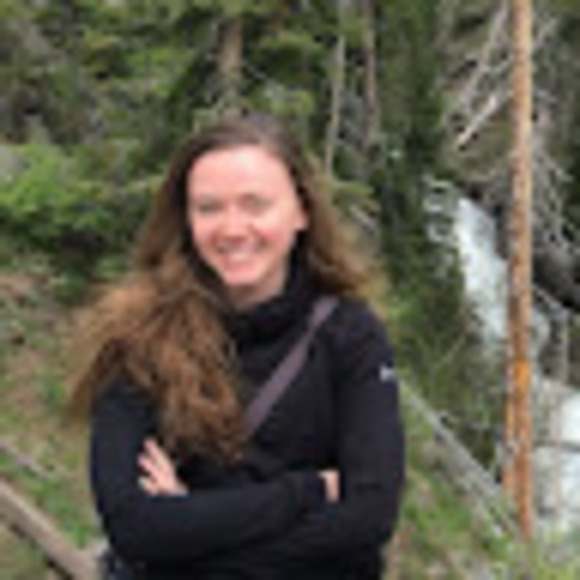 Meet your Posher, Danielle - Picture 1 of 1